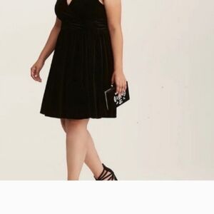 Torrid New With Tag Black Velvet Dress Size 2